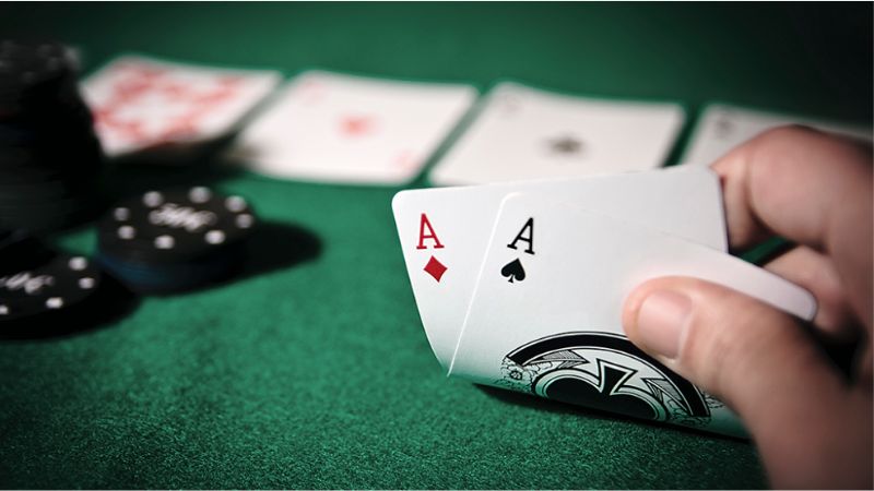 Các câu hỏi thường gặp phải khi bet thủ chơi poker online